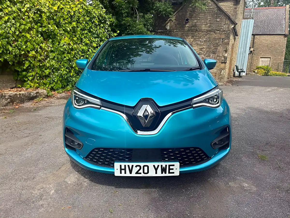 Used 2020 Renault Zoe GT Line Blue - Interior and Exterior details 15
