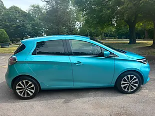 Used 2020 Renault Zoe GT Line Blue - Interior and Exterior details 19