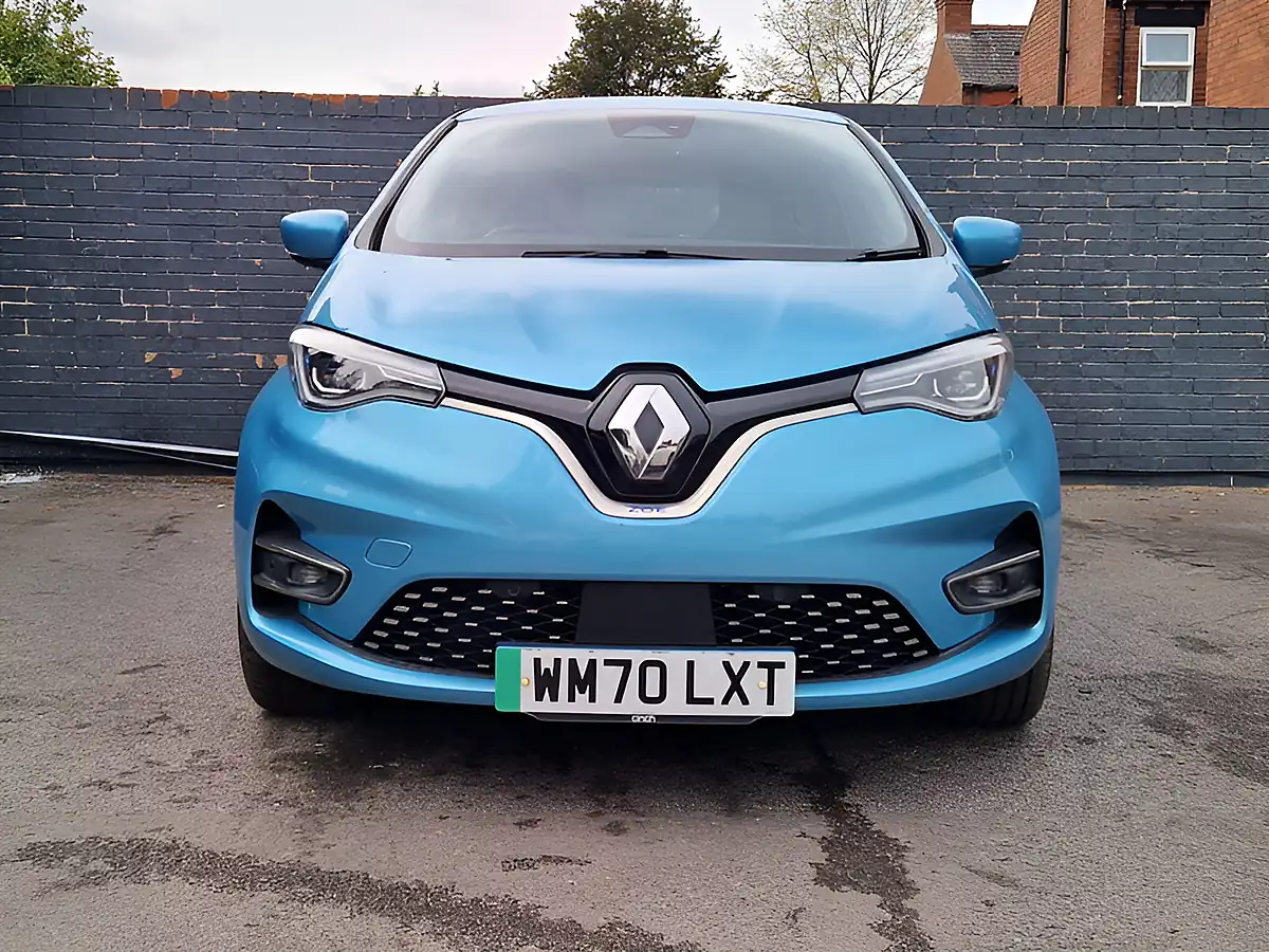 Used 2020 Renault Zoe GT Line Blue - Interior and Exterior details 11