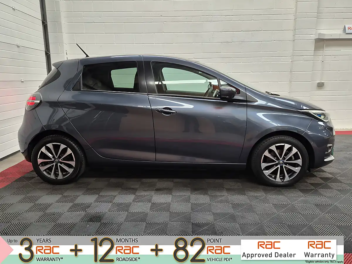 Used 2020 Renault Zoe GT Line Grey - Interior and Exterior details 4
