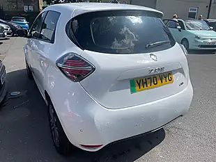 Used 2020 Renault Zoe GT Line White - Interior and Exterior details 3