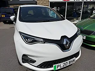 Used 2020 Renault Zoe GT Line White - Interior and Exterior details 16