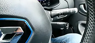 Used 2020 Renault Zoe I GT Line Blue - Interior and Exterior details 12