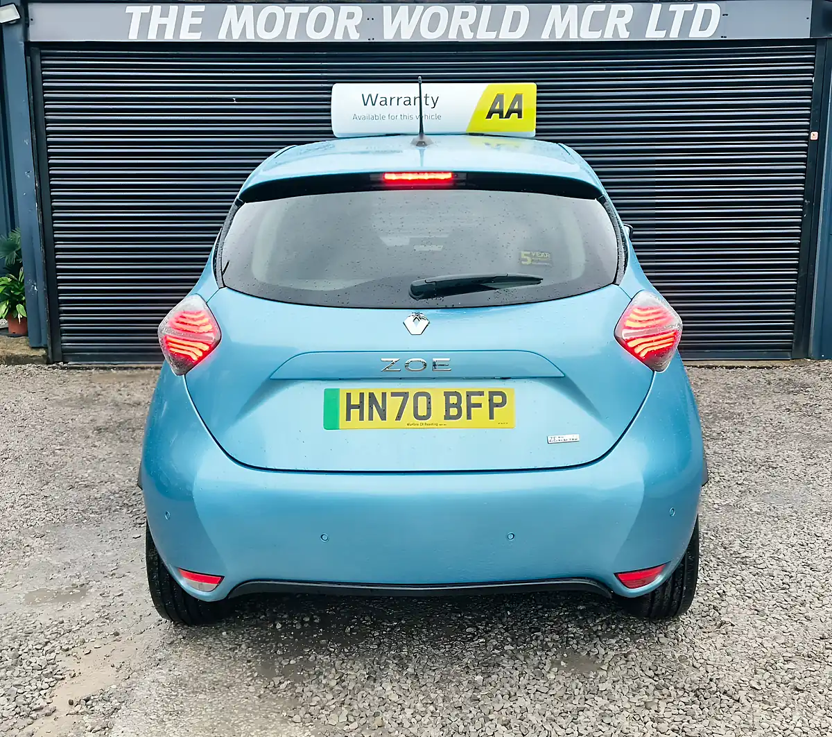 Used 2020 Renault Zoe I GT Line Blue - Interior and Exterior details 6