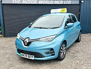 Used 2020 Renault Zoe I GT Line Blue - Interior and Exterior details 9