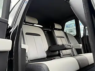 Used 2020 Rolls-Royce Cullinan Black Badge Black - Interior and Exterior details 16