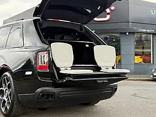 Used 2020 Rolls-Royce Cullinan Black Badge Black - Interior and Exterior details 19