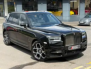 Used 2020 Rolls-Royce Cullinan Black Badge Black - Interior and Exterior details 4