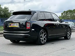 Used 2020 Rolls-Royce Cullinan Black Badge Black - Interior and Exterior details 10