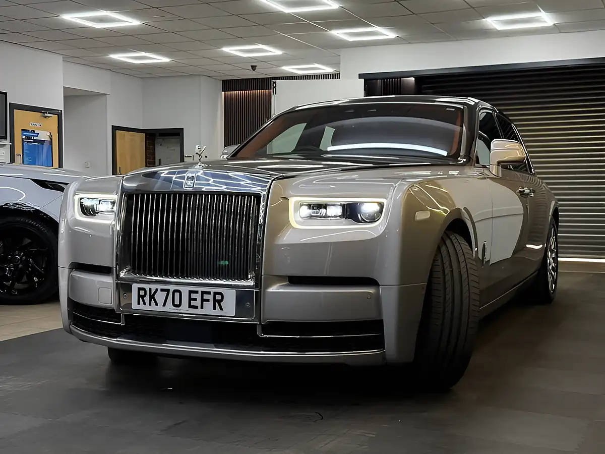 Used 2020 Rolls-Royce Phantom 4dr Auto Grey/Silver - Interior and Exterior details 3