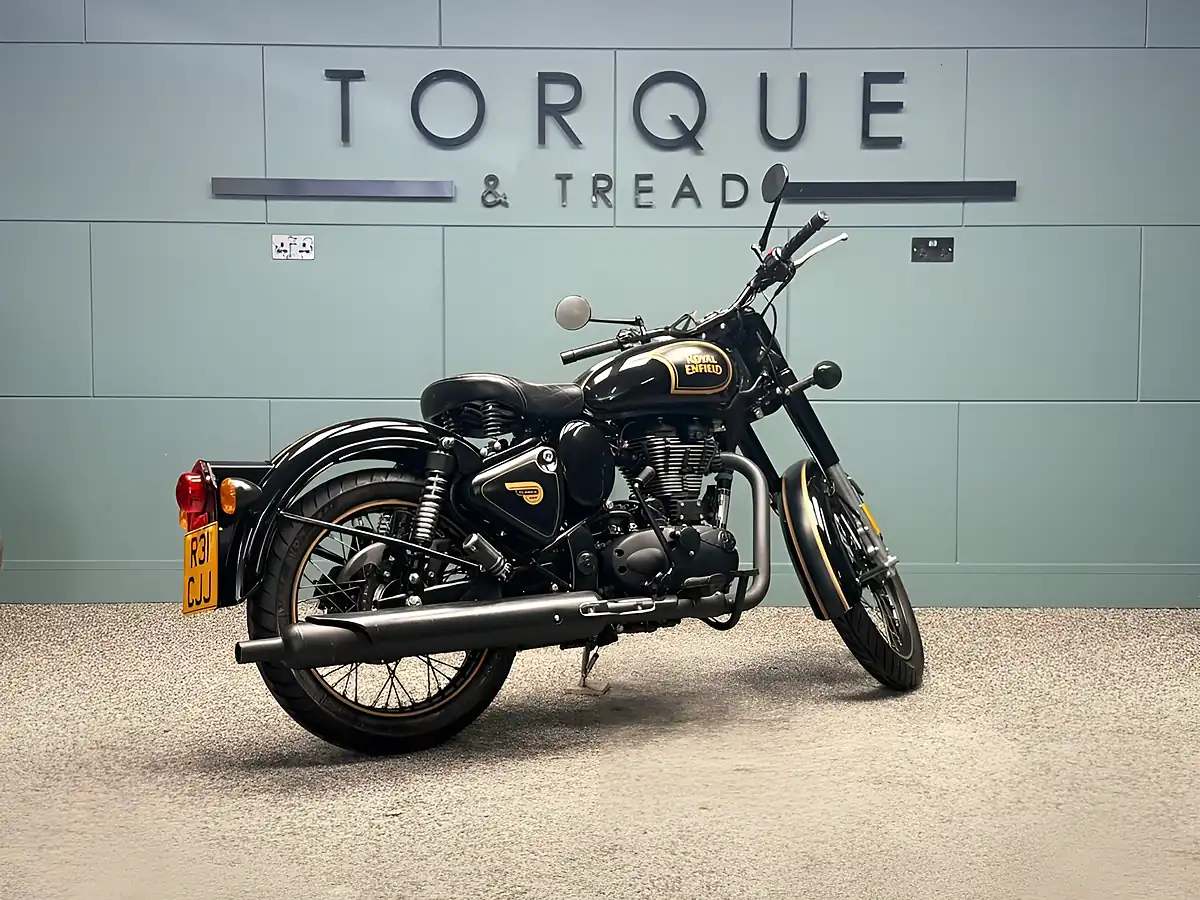 Used 2020 Royal Enfield Bullet Classic Tribute Black - Interior and Exterior details 3