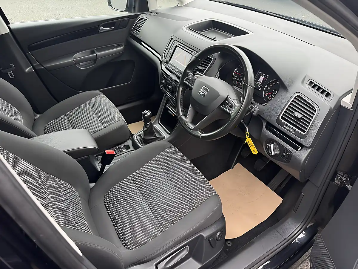 Used 2020 SEAT Alhambra Se 7 Seater Black - Interior and Exterior details 8