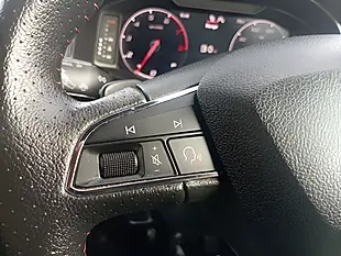 Used 2020 SEAT Arona Fr Sport Blue - Interior and Exterior details 16