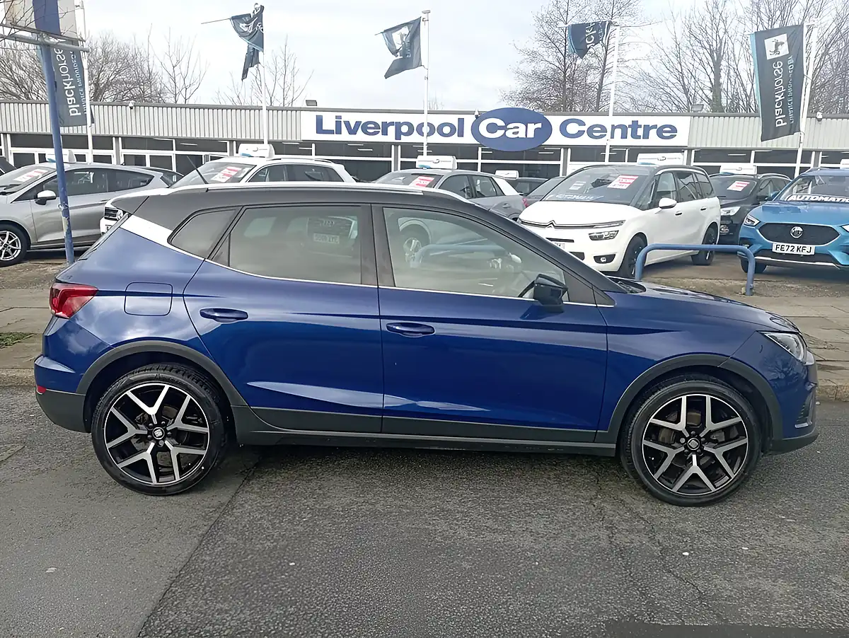 Used 2020 SEAT Arona Fr Sport Blue - Interior and Exterior details 2