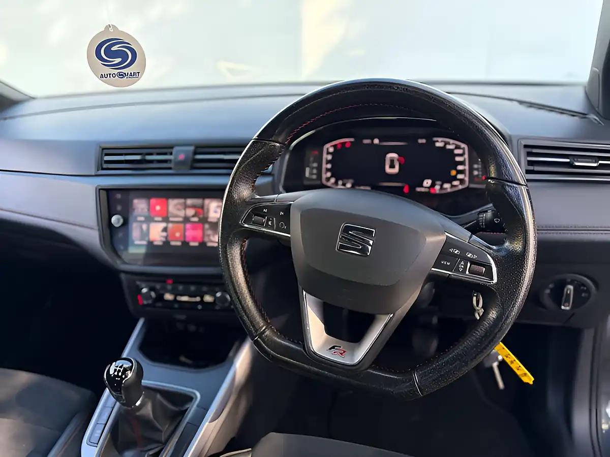 Used 2020 SEAT Arona Fr Sport Magnetic Grey - Interior and Exterior details 16