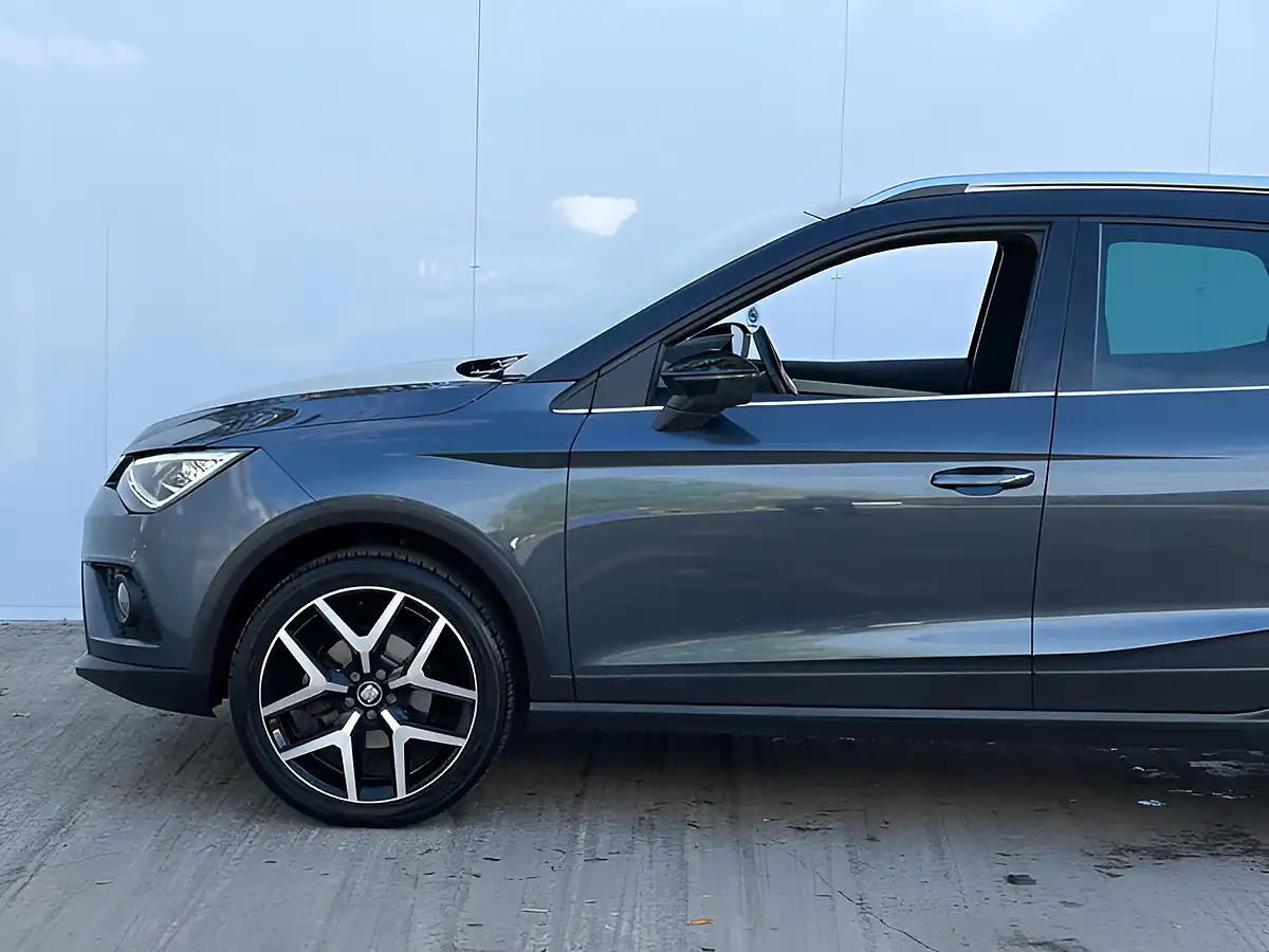 Used 2020 SEAT Arona Fr Sport Magnetic Grey - Interior and Exterior details 18
