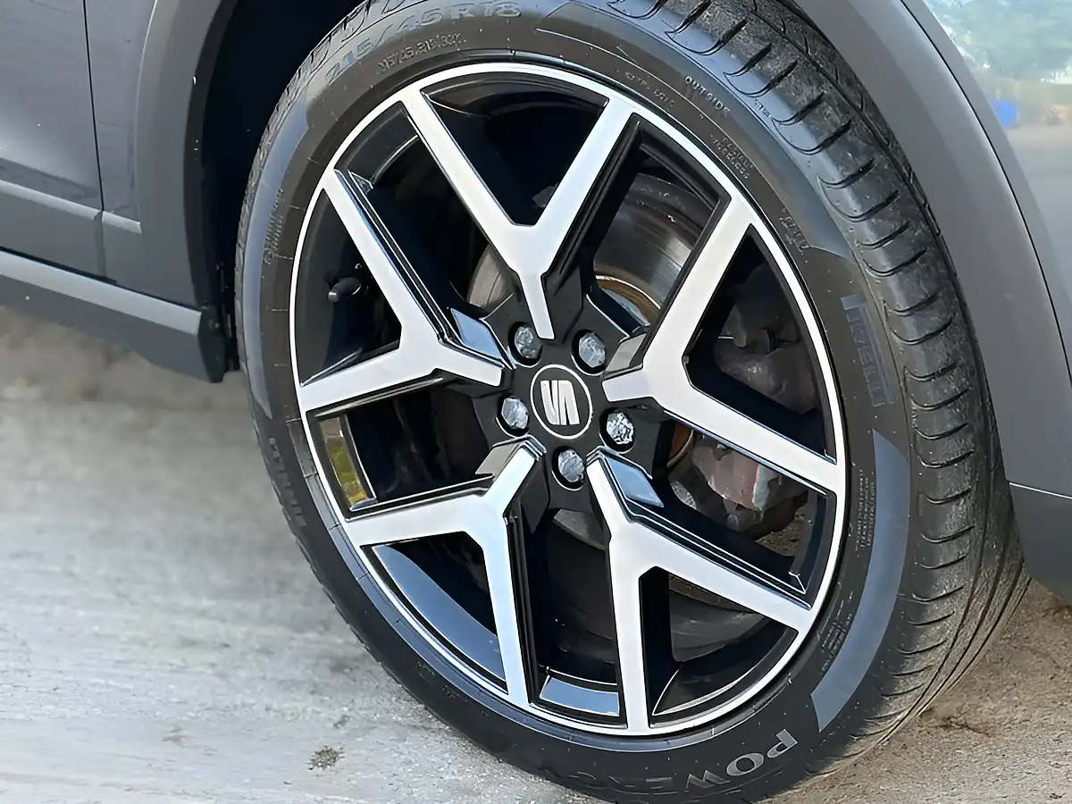 Used 2020 SEAT Arona Fr Sport Magnetic Grey - Interior and Exterior details 4