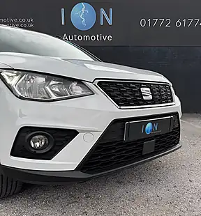 Used 2020 SEAT Arona Se Tech Nevada White - Interior and Exterior details 10
