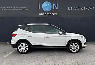 Used 2020 SEAT Arona Se Tech Nevada White - Interior and Exterior details 3