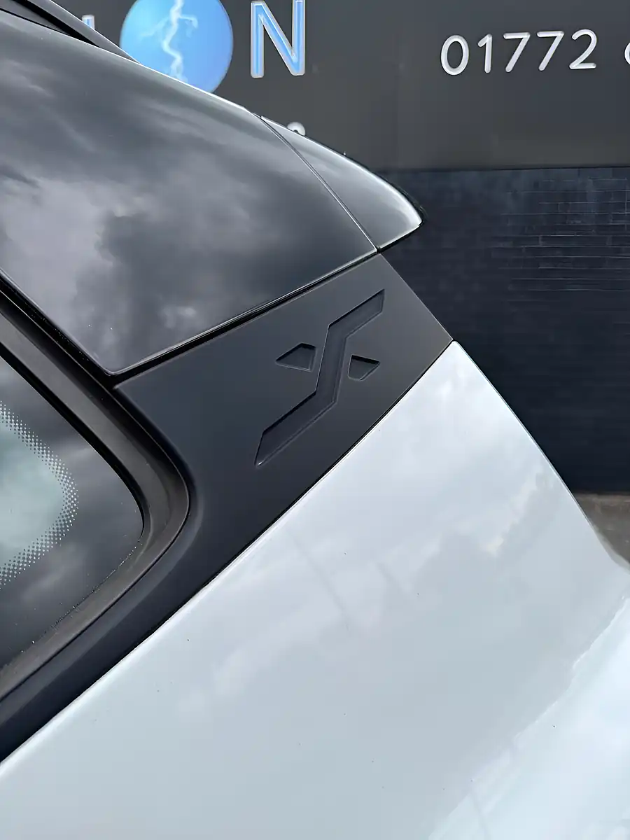 Used 2020 SEAT Arona Se Tech Nevada White - Interior and Exterior details 6