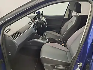 Used 2020 SEAT Arona Se Technology Blue - Interior and Exterior details 17