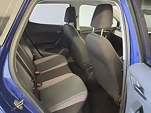 Used 2020 SEAT Arona Se Technology Blue - Interior and Exterior details 19