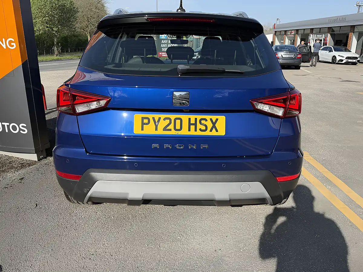 Used 2020 SEAT Arona Xcellence Lux Blue - Interior and Exterior details 10