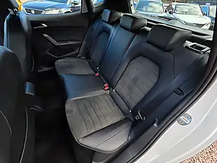 Used 2020 SEAT Arona Xcellence Lux Nevada White Pearl - Interior and Exterior details 12
