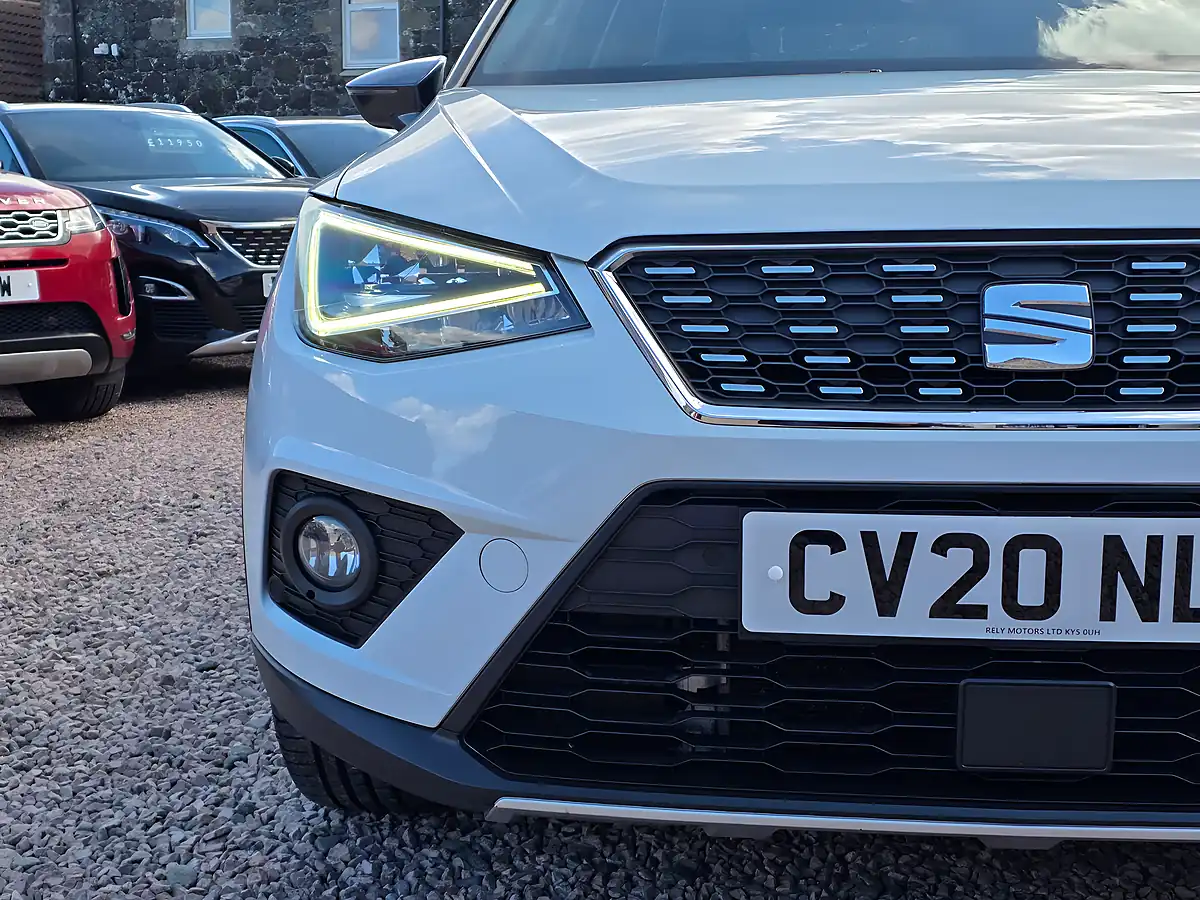 Used 2020 SEAT Arona Xcellence Lux Nevada White Pearl - Interior and Exterior details 4