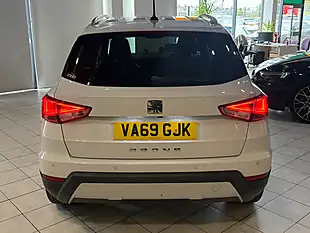 Used 2020 SEAT Arona Xcellence Lux White - Interior and Exterior details 11