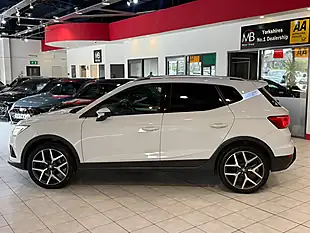Used 2020 SEAT Arona Xcellence Lux White - Interior and Exterior details 6