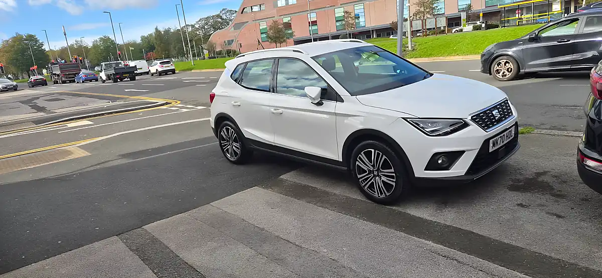 Used 2020 SEAT Arona Xcellence White - Interior and Exterior details 5