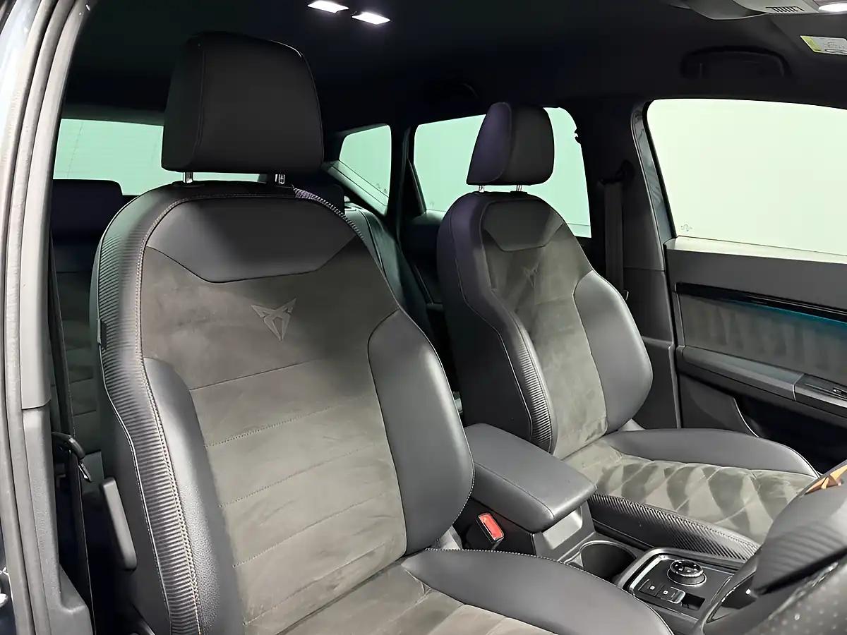 Used 2020 SEAT Ateca Cupra Rodium Grey - Interior and Exterior details 18
