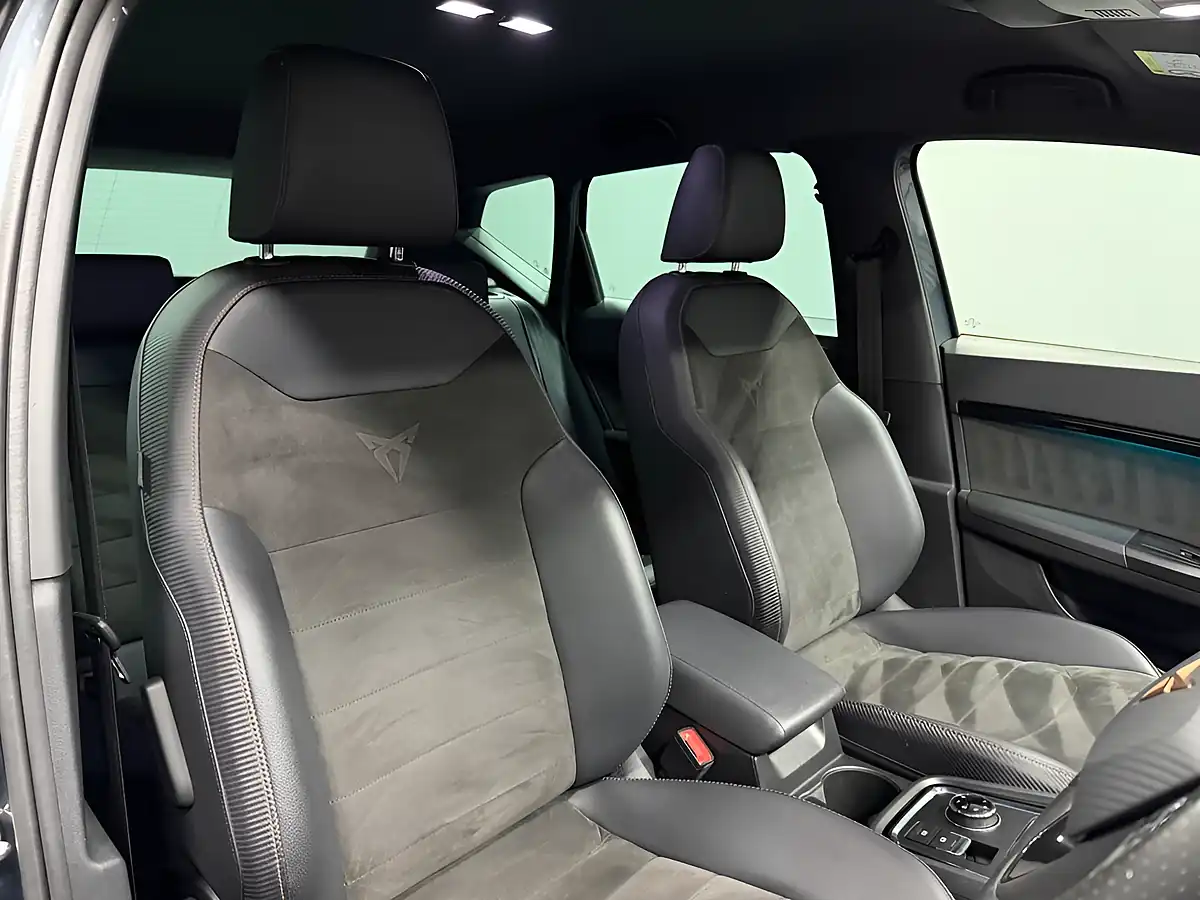 Used 2020 SEAT Ateca Cupra Rodium Grey - Interior and Exterior details 18