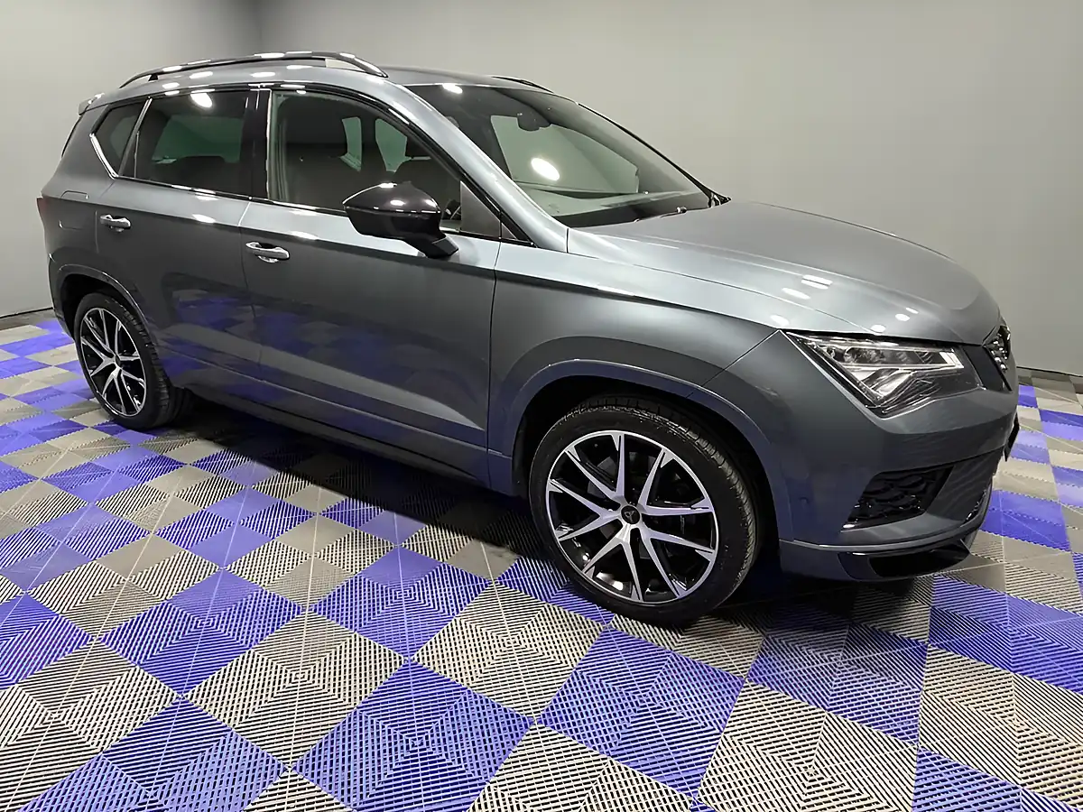 Used 2020 SEAT Ateca Cupra Rodium Grey - Interior and Exterior details 5