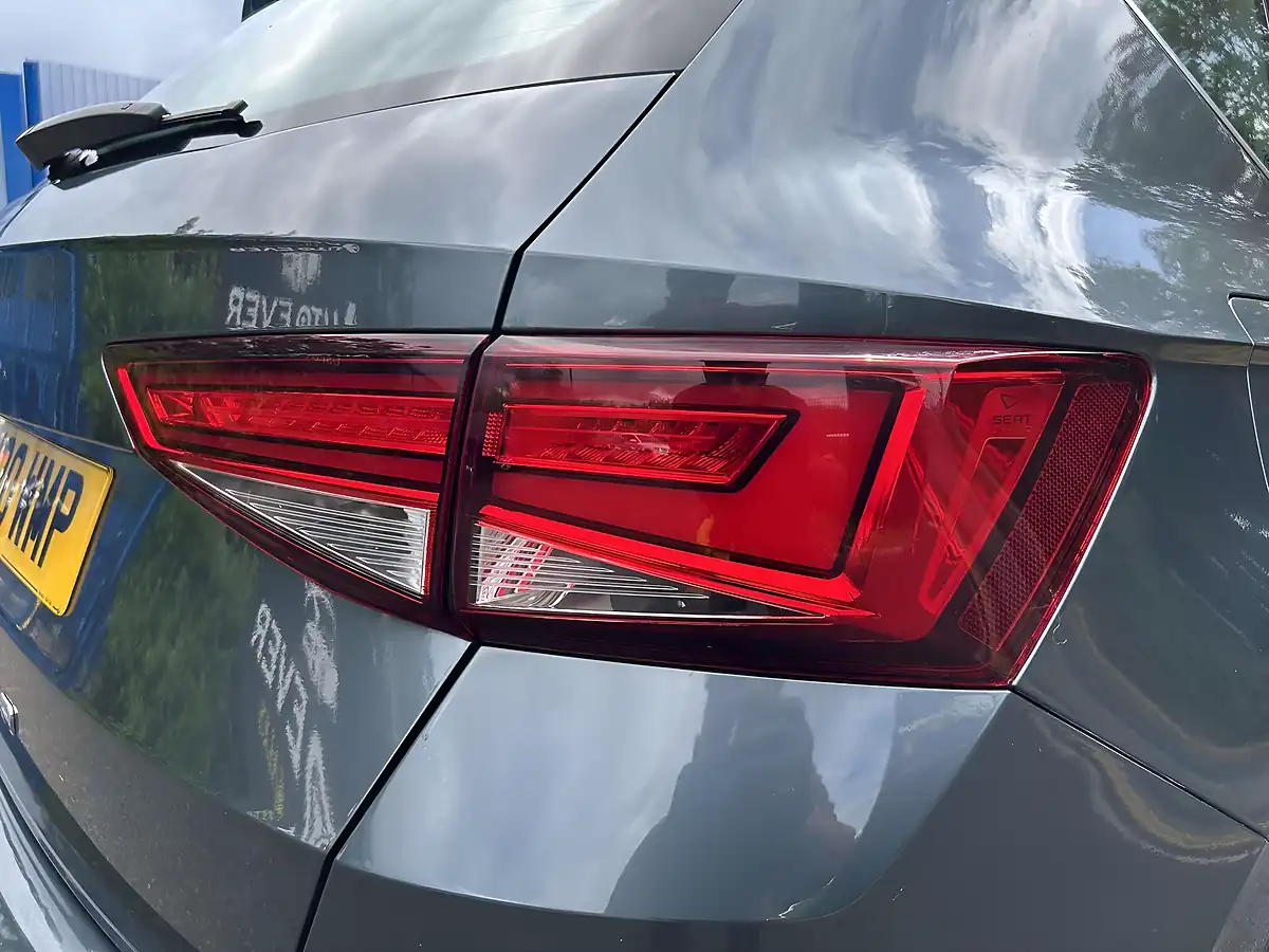 Used 2020 SEAT Ateca Se Technology Grey - Interior and Exterior details 19