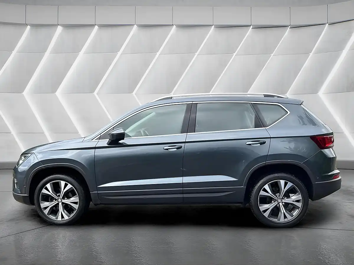 Used 2020 SEAT Ateca Se Technology Grey - Interior and Exterior details 9