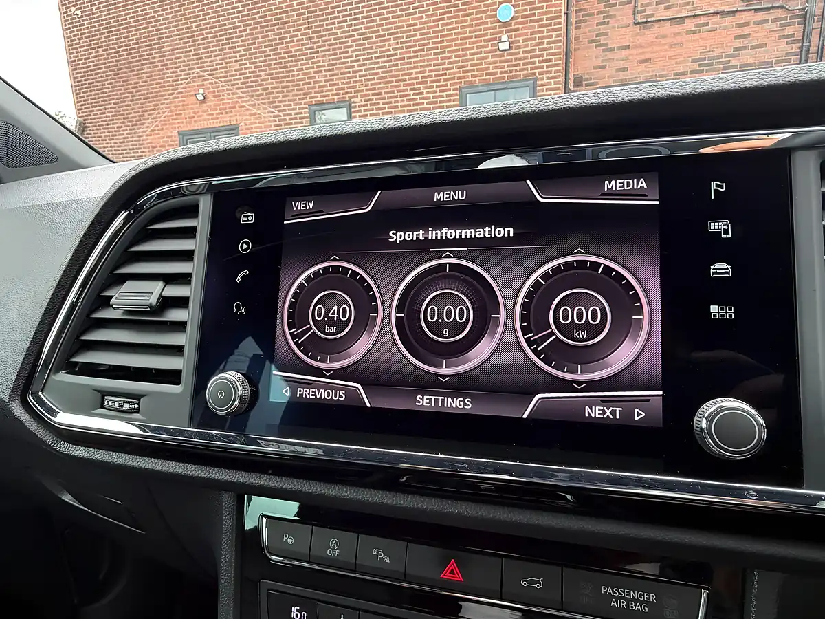 Used 2020 SEAT Ateca Xcellence Lux Blue - Interior and Exterior details 18