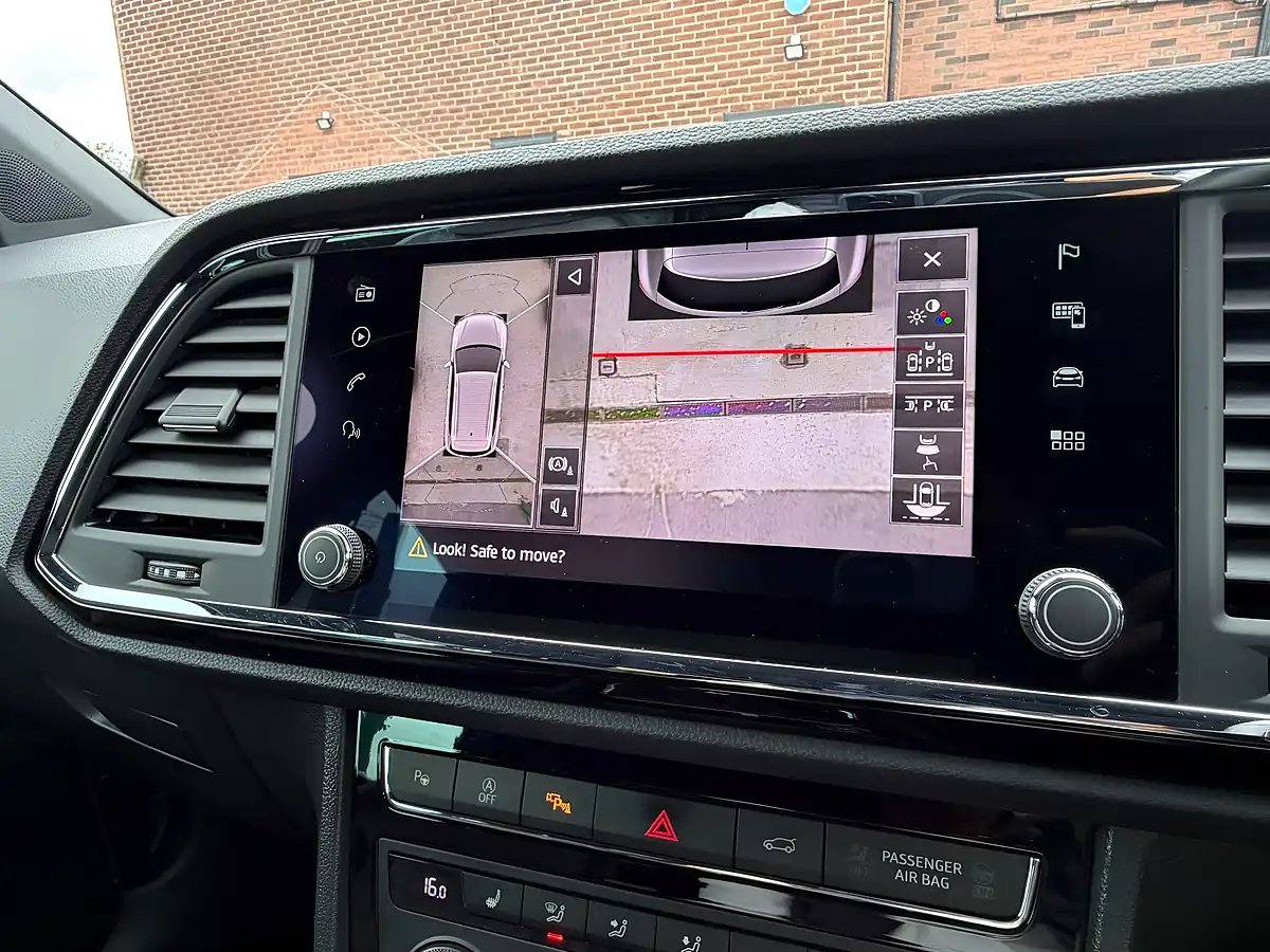 Used 2020 SEAT Ateca Xcellence Lux Blue - Interior and Exterior details 19