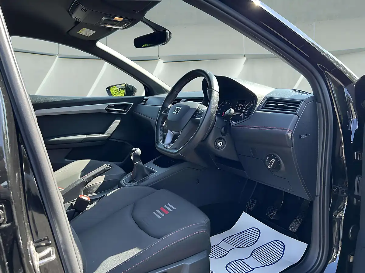 Used 2020 SEAT Ibiza Fr Black - Interior and Exterior details 13