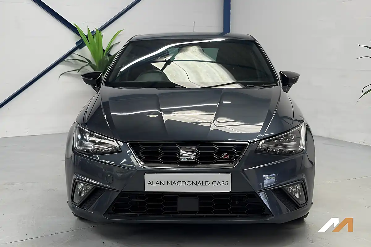 Used 2020 SEAT Ibiza Fr Magnetic Grey - Interior and Exterior details 4