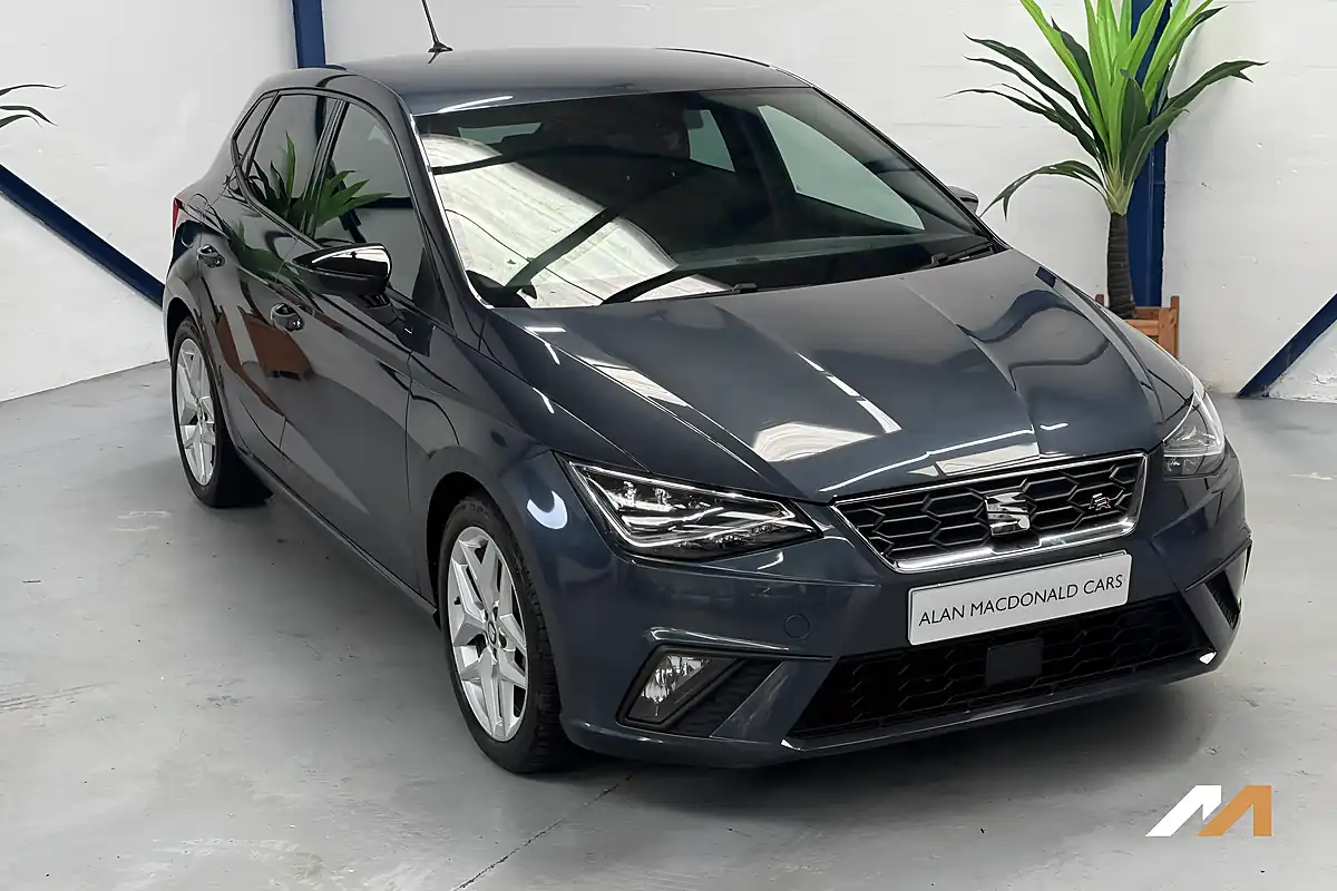 Used 2020 SEAT Ibiza Fr Magnetic Grey - Interior and Exterior details 6