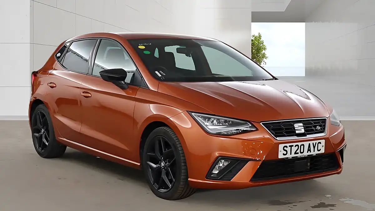 Used 2020 SEAT Ibiza Fr Orange - Interior and Exterior details 12