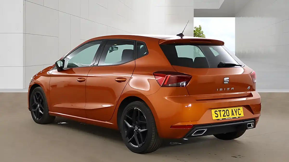 Used 2020 SEAT Ibiza Fr Orange - Interior and Exterior details 14
