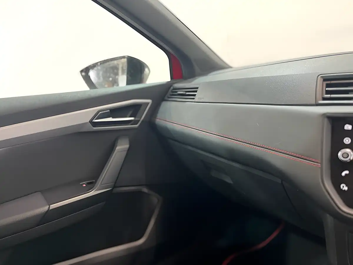 Used 2020 SEAT Ibiza Fr Red - Interior and Exterior details 14