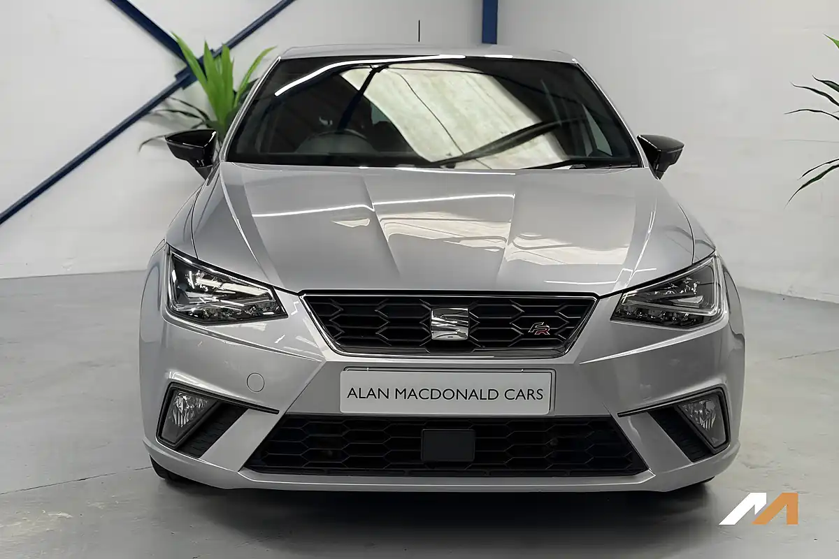 Used 2020 SEAT Ibiza Fr Silver - Interior and Exterior details 4