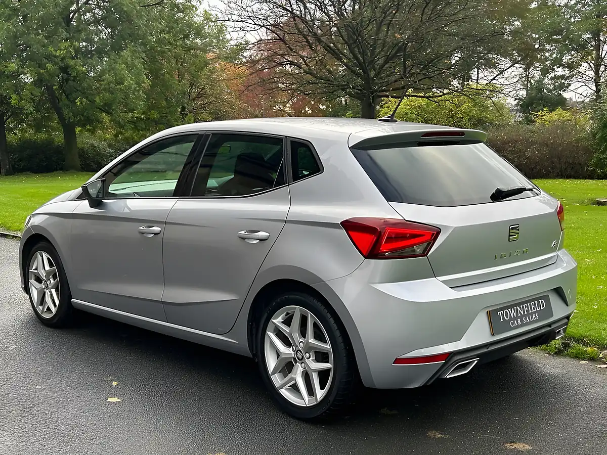Used 2020 SEAT Ibiza Fr Silver - Interior and Exterior details 10