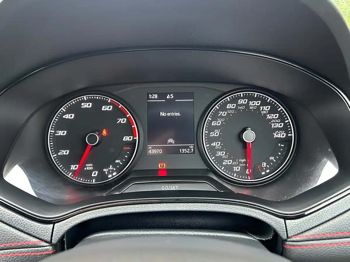 Used 2020 SEAT Ibiza Fr Silver - Interior and Exterior details 17