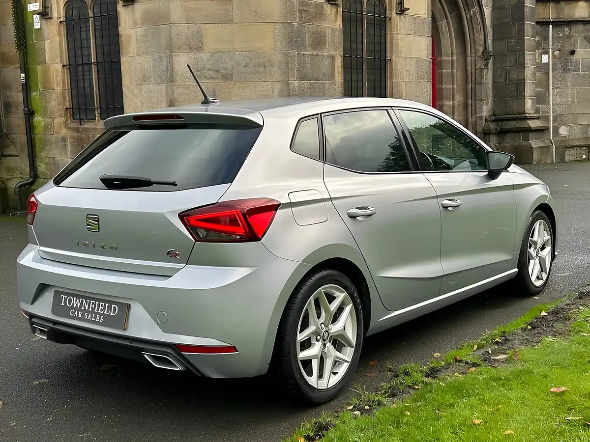 Used 2020 SEAT Ibiza Fr Silver - Interior and Exterior details 4