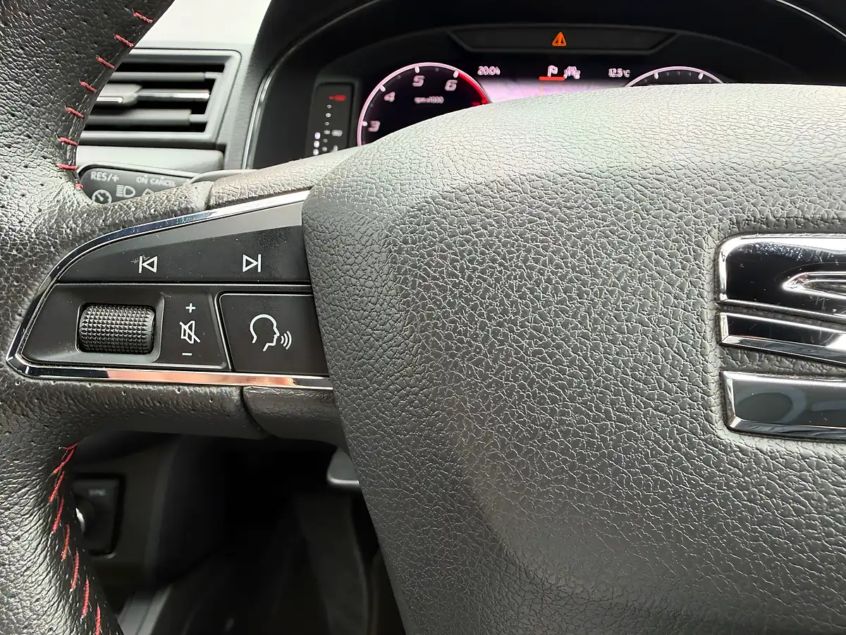 Used 2020 SEAT Ibiza Fr Sport Blue - Interior and Exterior details 13